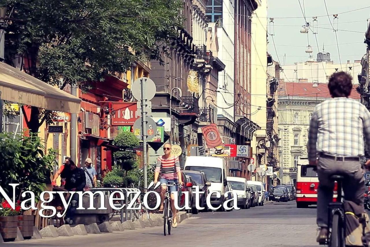 Cozy Downtown Studio Apartment Будапеща Екстериор снимка