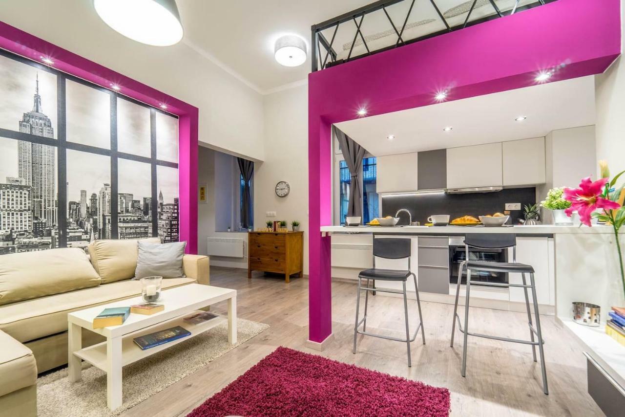 Cozy Downtown Studio Apartment Будапеща Екстериор снимка